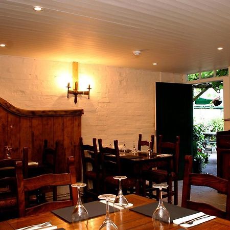 The Lamb Inn Marlborough Ngoại thất bức ảnh