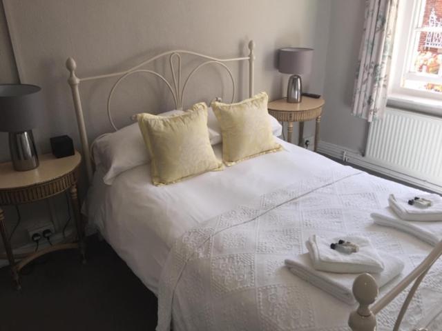 The Lamb Inn Marlborough Phòng bức ảnh