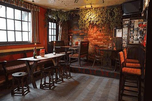 The Lamb Inn Marlborough Ngoại thất bức ảnh