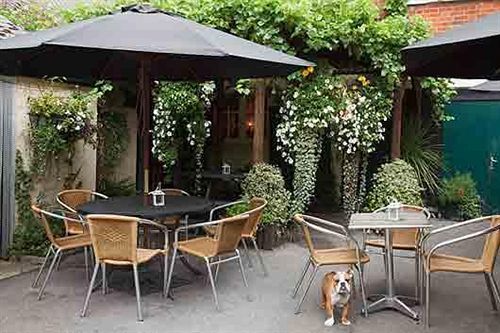 The Lamb Inn Marlborough Ngoại thất bức ảnh